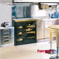 Hergom L-07 CH дровяная, отопительно-варочная печь-плита, заднее подключение, эмаль, латунные вставки, варочная поверхность из полированного чугуна, мощностью 10.5 кВт